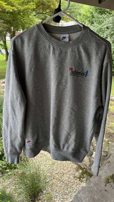 Nike Nike Athletic Grey Crewneck - Size Medium