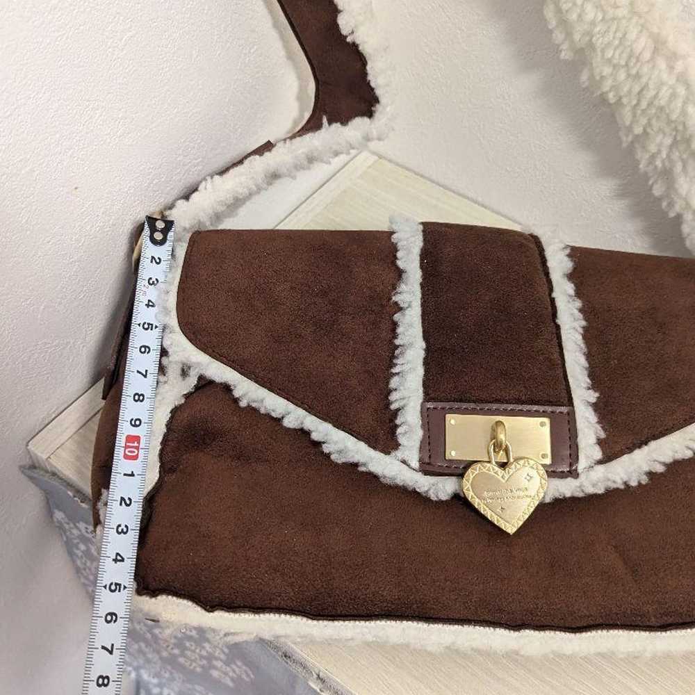 Samantha Vega Shoulder Bag - image 8