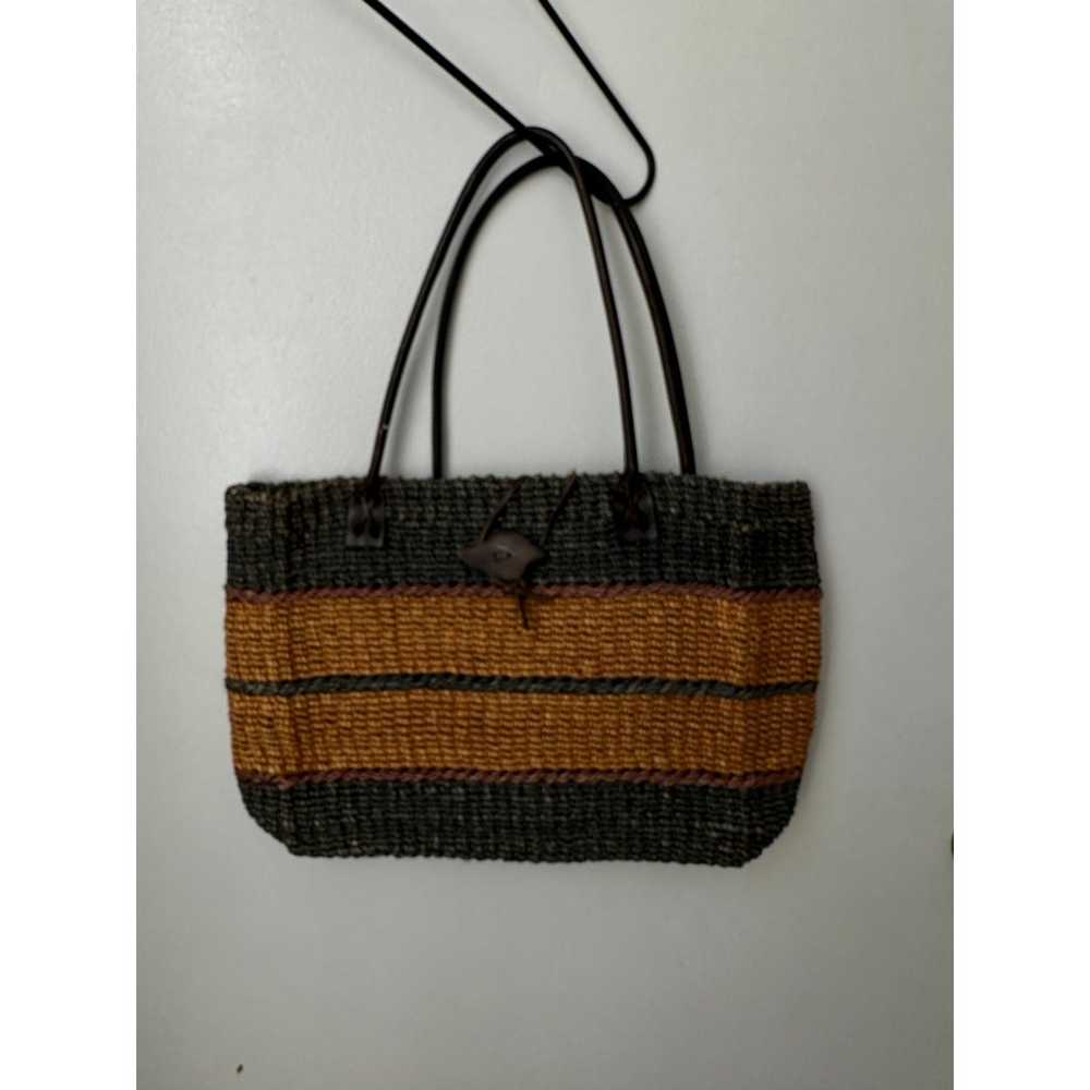 Raffia straw woven shoulder bag - image 1