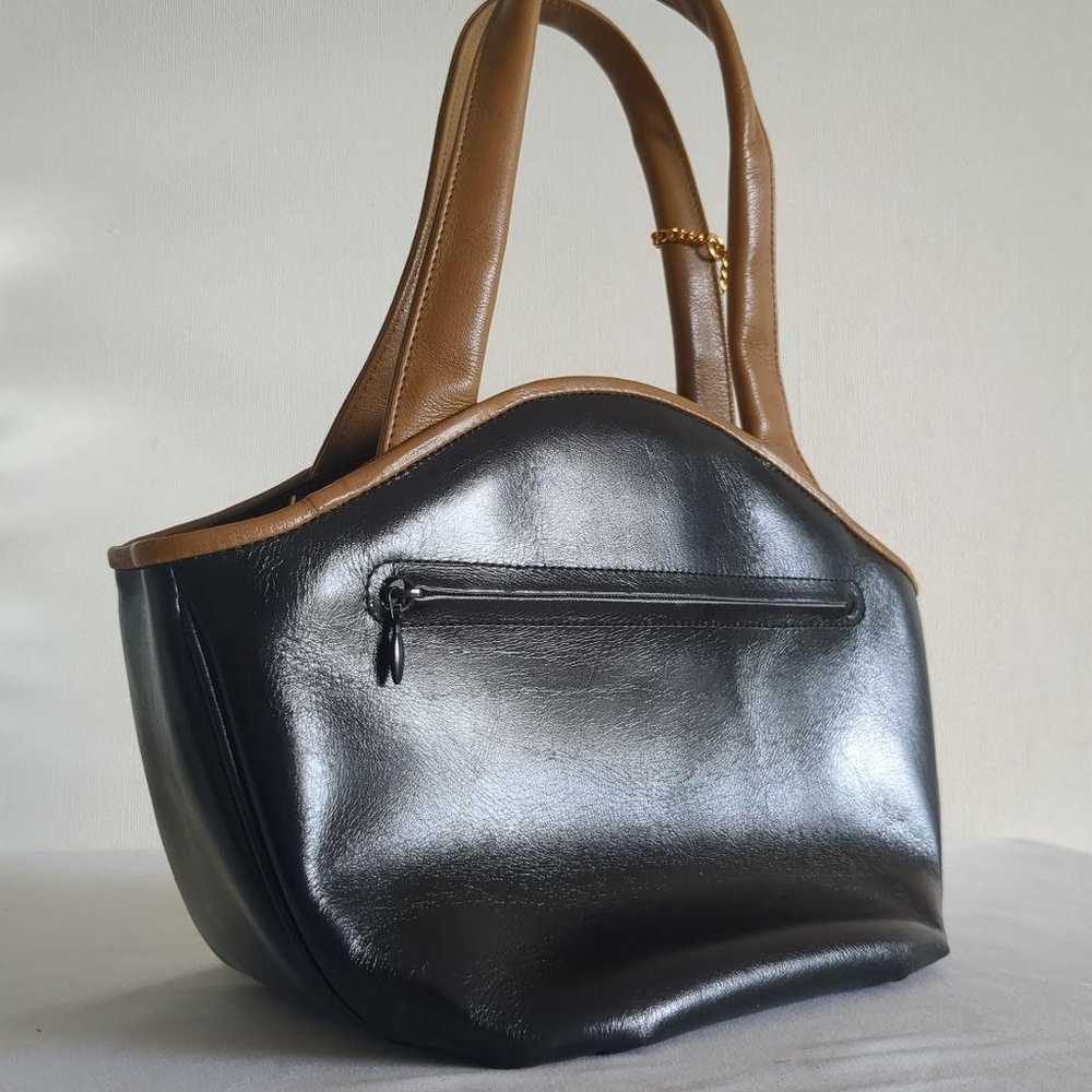 Kitamura handbag, leather, black, featuring a lar… - image 10