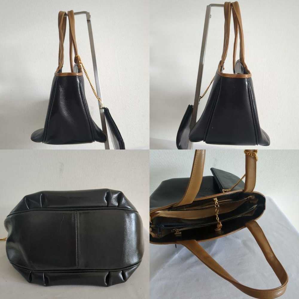 Kitamura handbag, leather, black, featuring a lar… - image 3