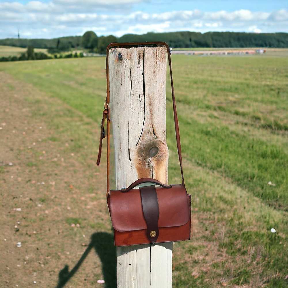 Bridle Leather Bag Narragansett Leather Co. Engli… - image 2