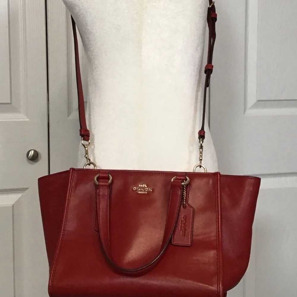 Coach Vintage Red Leather Shoulder/Crossbody Bag … - image 1