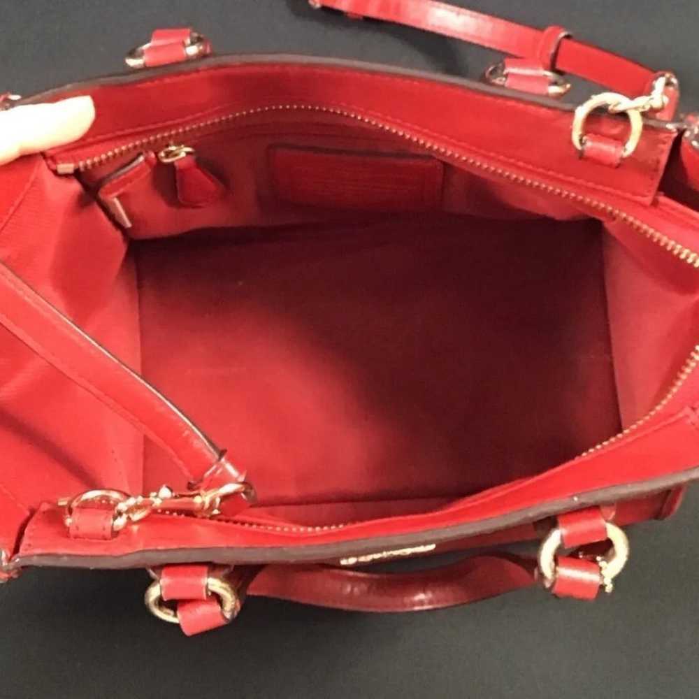 Coach Vintage Red Leather Shoulder/Crossbody Bag … - image 6