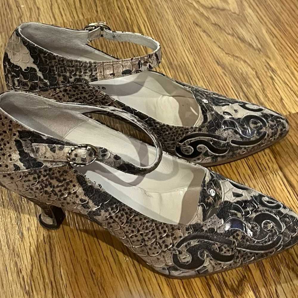 Vintage PETER FOX Snakeskin Heels Pumps Ankle Str… - image 3