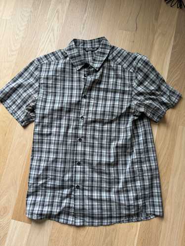 Arc'Teryx Arc'teryx short sleeve shirt - image 1