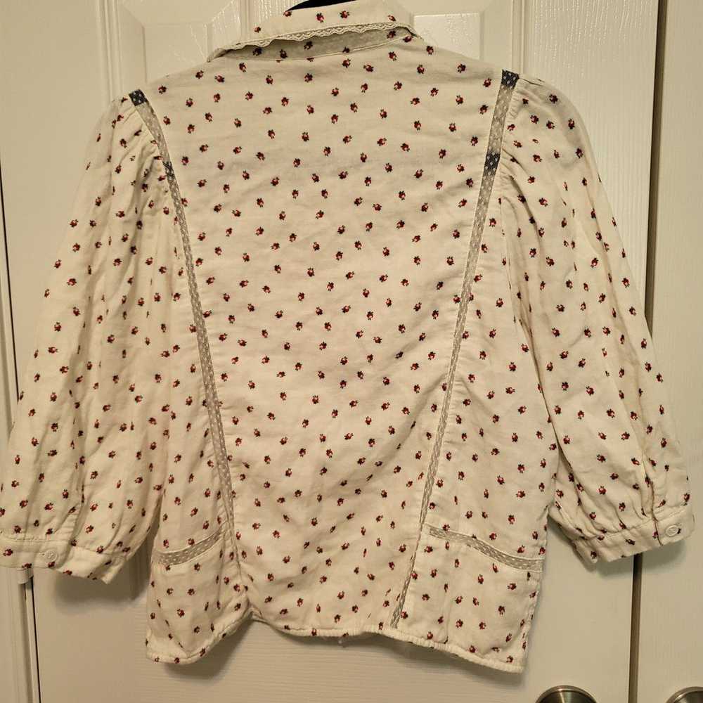 Ladies strawberry vintage blouse size S - image 5