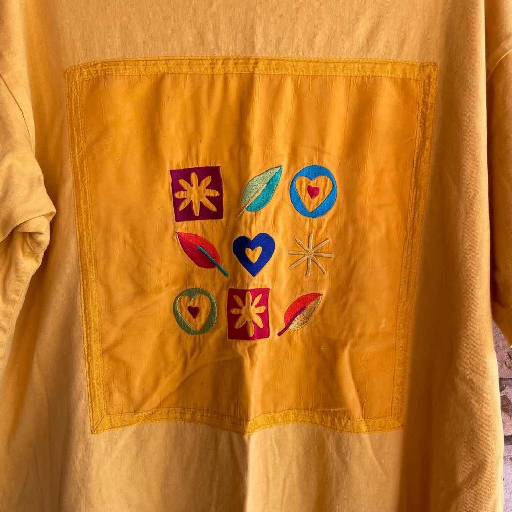 Johnny Was yellow vintage oversized T-shirt Women… - image 2