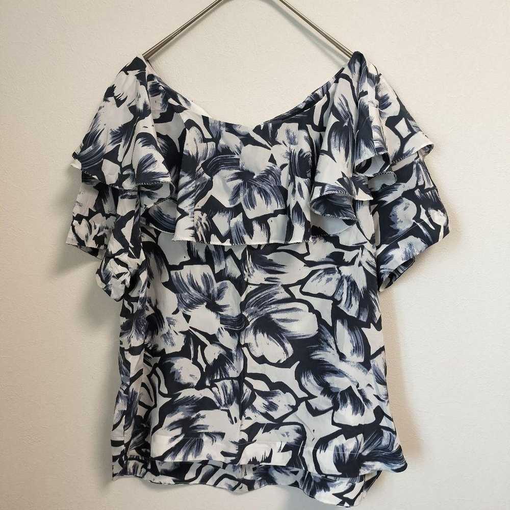 【MAX&CO】Blouse Cut and sewn M Floral pattern Shor… - image 1