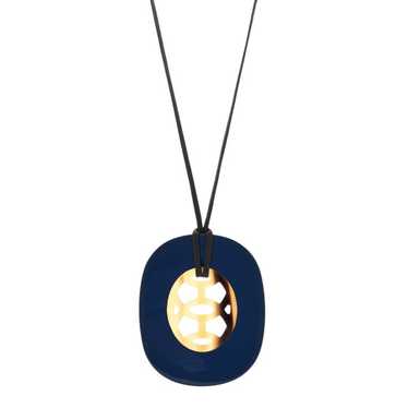 HERMES Lacquered Buffalo Horn Lift Necklace GM