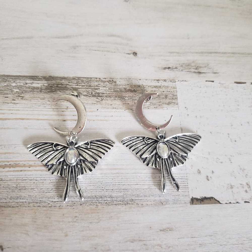 Moth earrings crescent moon Moonstone butterfly j… - image 4