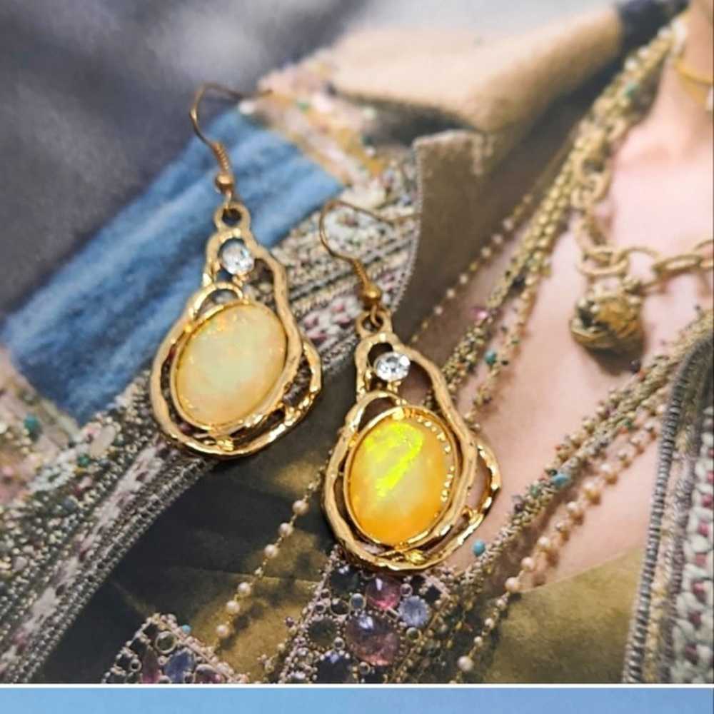 Vintage Yellow Rutilated Quartz Crystal Embellish… - image 4