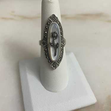 Pretty Sterling Silver Ring