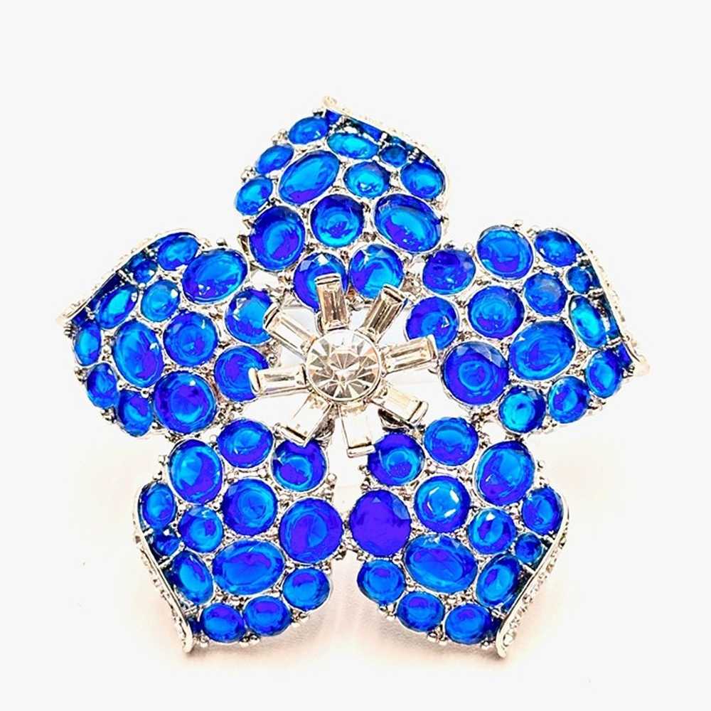 Catwalk Jon Blue Glass Rhinestone Silver Tone 3 D… - image 2