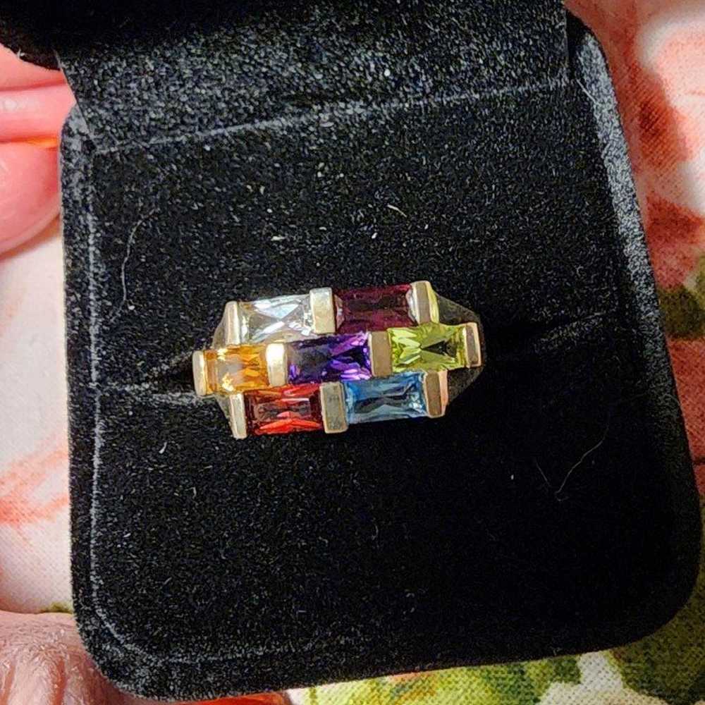 Gorgeous Vintage Multi Gem Stone Ring - image 2