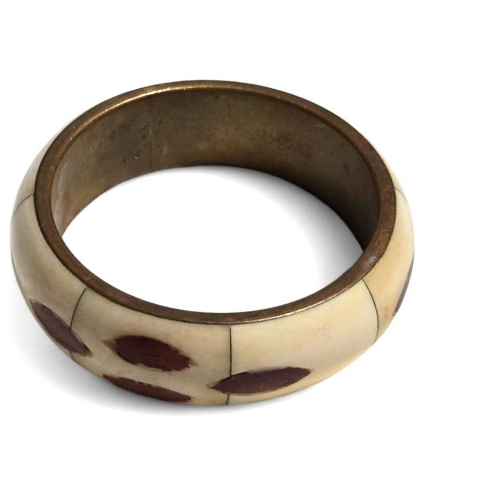 Vintage Brass And Bone Bangle Bracelet - image 4