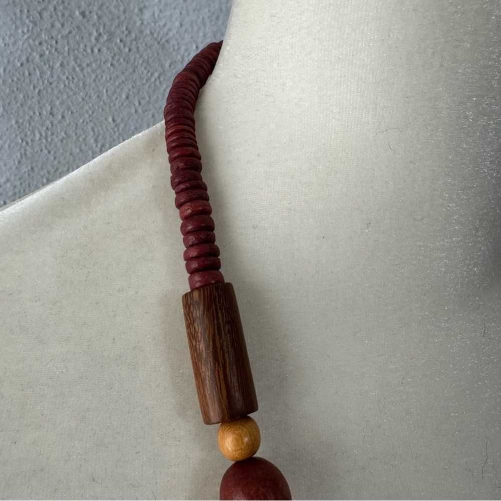 Vintage wooden bead necklace - image 3