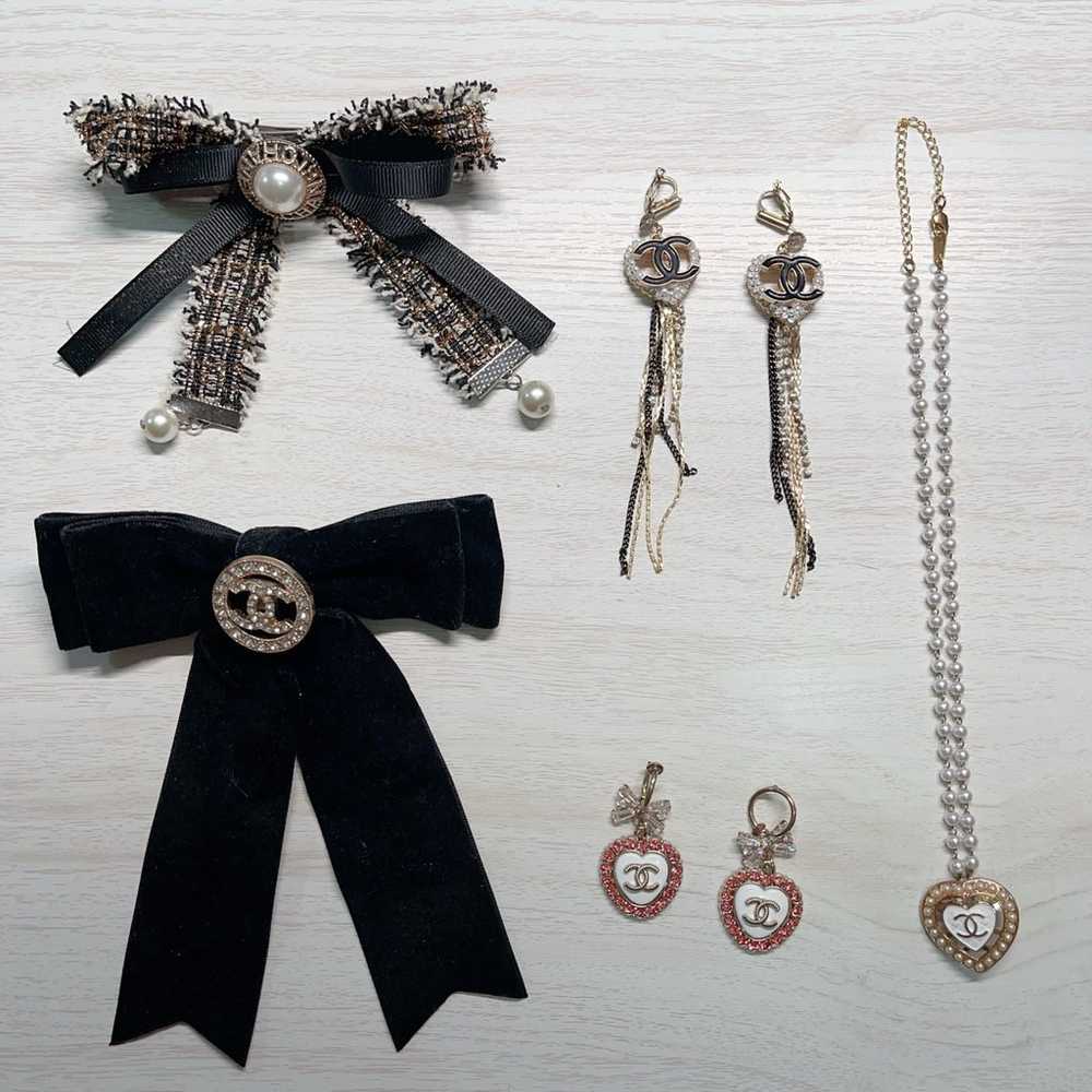 CC Chanel bow hair barrette clip brooch pin clip … - image 2