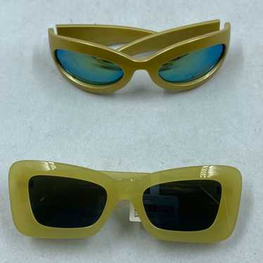 Unbranded Lot of 2 Yellow Sunglasses Women's- Siz… - image 1