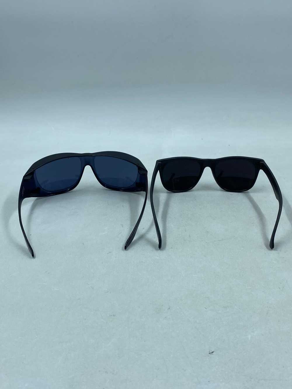 Lot of 2 Unbranded Black Sunglasses Women's - Siz… - image 3