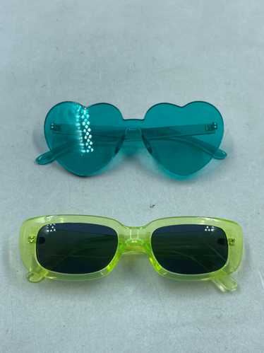 Lot of 2 Unbranded Green Sunglasses Women - Size … - image 1