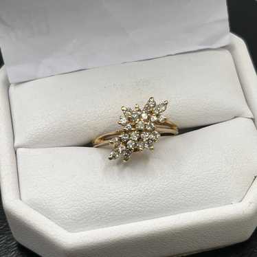 Vintage 14K Yellow Gold Diamond Cluster Ring - image 1