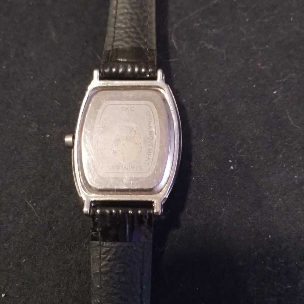 Vintage women's black leather SKC watch - image 3