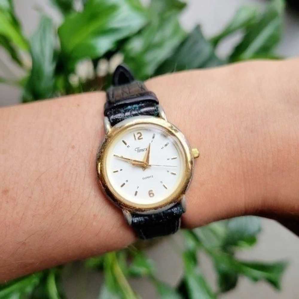 Vintage Timex Quartz Genuine Leather Watch - image 5