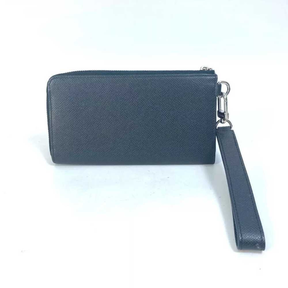 Louis Vuitton Leather clutch bag - image 2