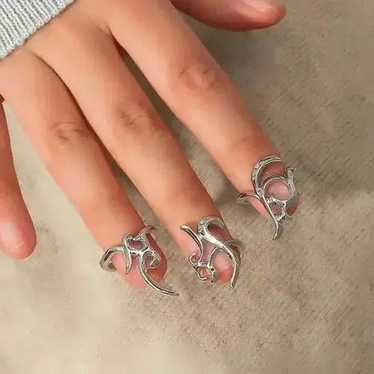 Jewelry × Streetwear × Vintage Tribal Rings Veins… - image 1