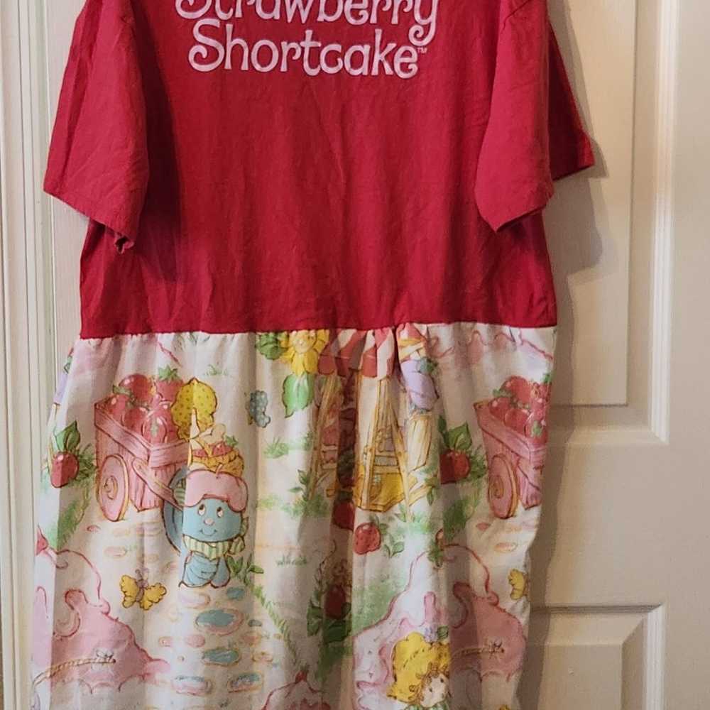 Strawberry shortcake 80s vintage bedsheets dress - image 2