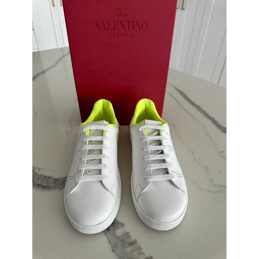 Valentino Garavani Backnet leather trainers - image 3