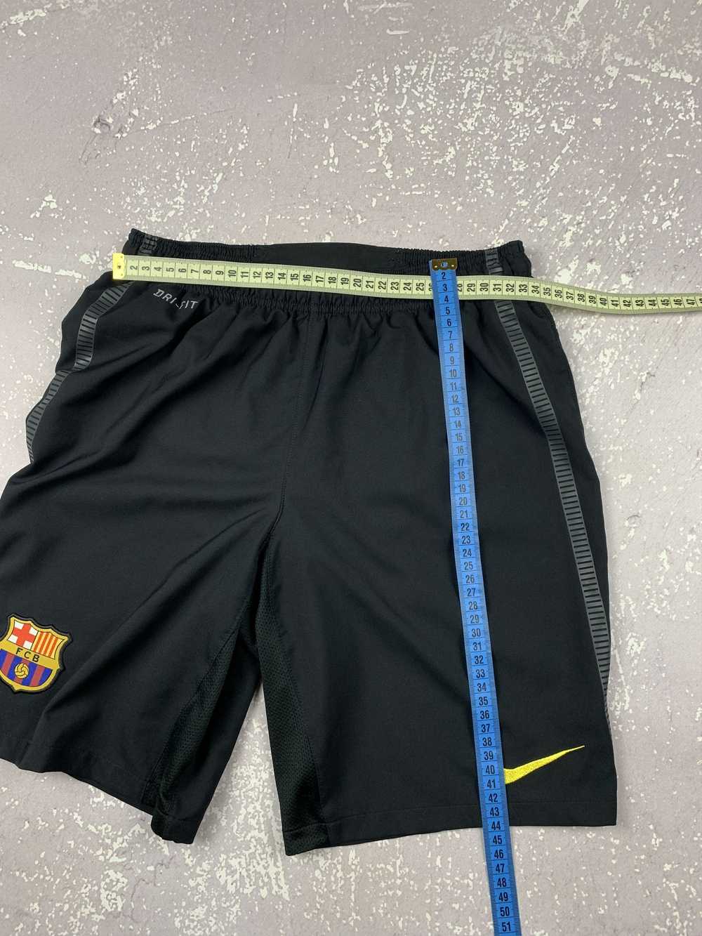 F.C. Barcelona × Nike × Soccer Jersey Vintage Nik… - image 9