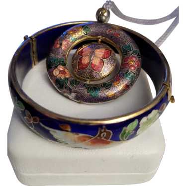 Cloisonné Bangle Bracelet Bird and Butterfly Neck… - image 1