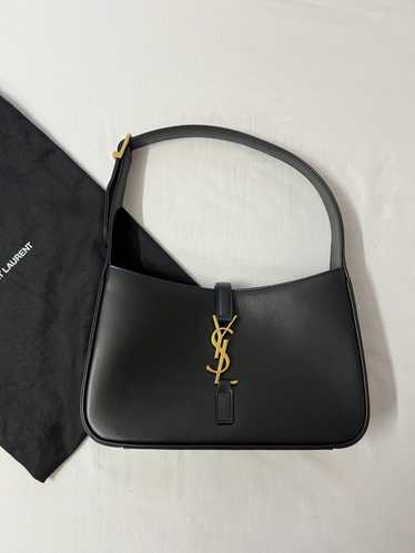 Yves Saint Laurent YSL Yves Saint Laurent Le 5 A 7