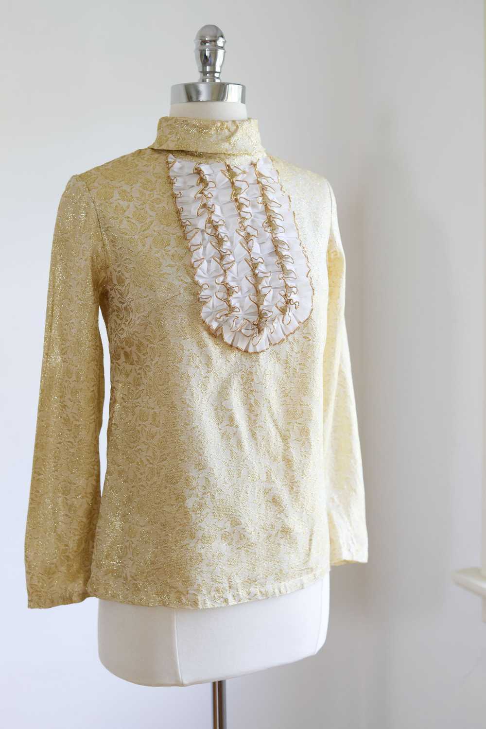 Vintage 1960s Blouse - GOLD RUSH Metallic Lurex B… - image 4