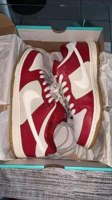 Nike Nike SB Valentine Dunk Low 2014