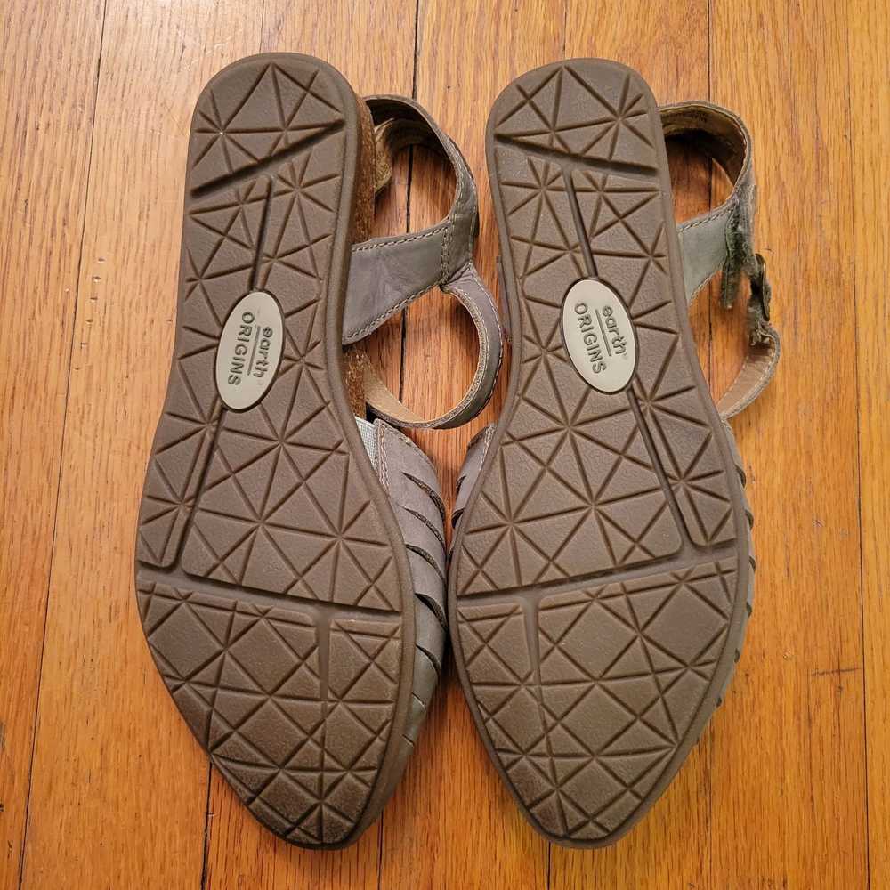 Vintage Earth Origins Sage Green Leather Sandals … - image 4