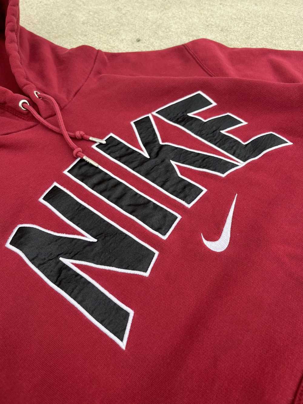 Nike × Vintage Vintage Y2K Nike Boxy Hoodie Embro… - image 5