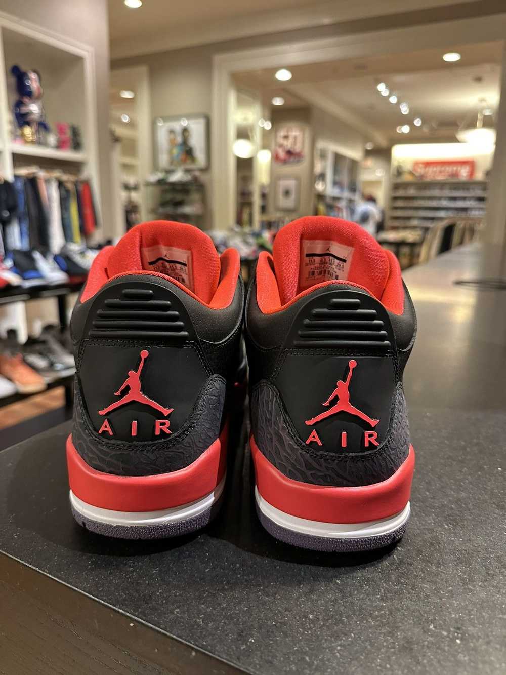 Jordan Brand Air Jordan 3 crimson - image 3