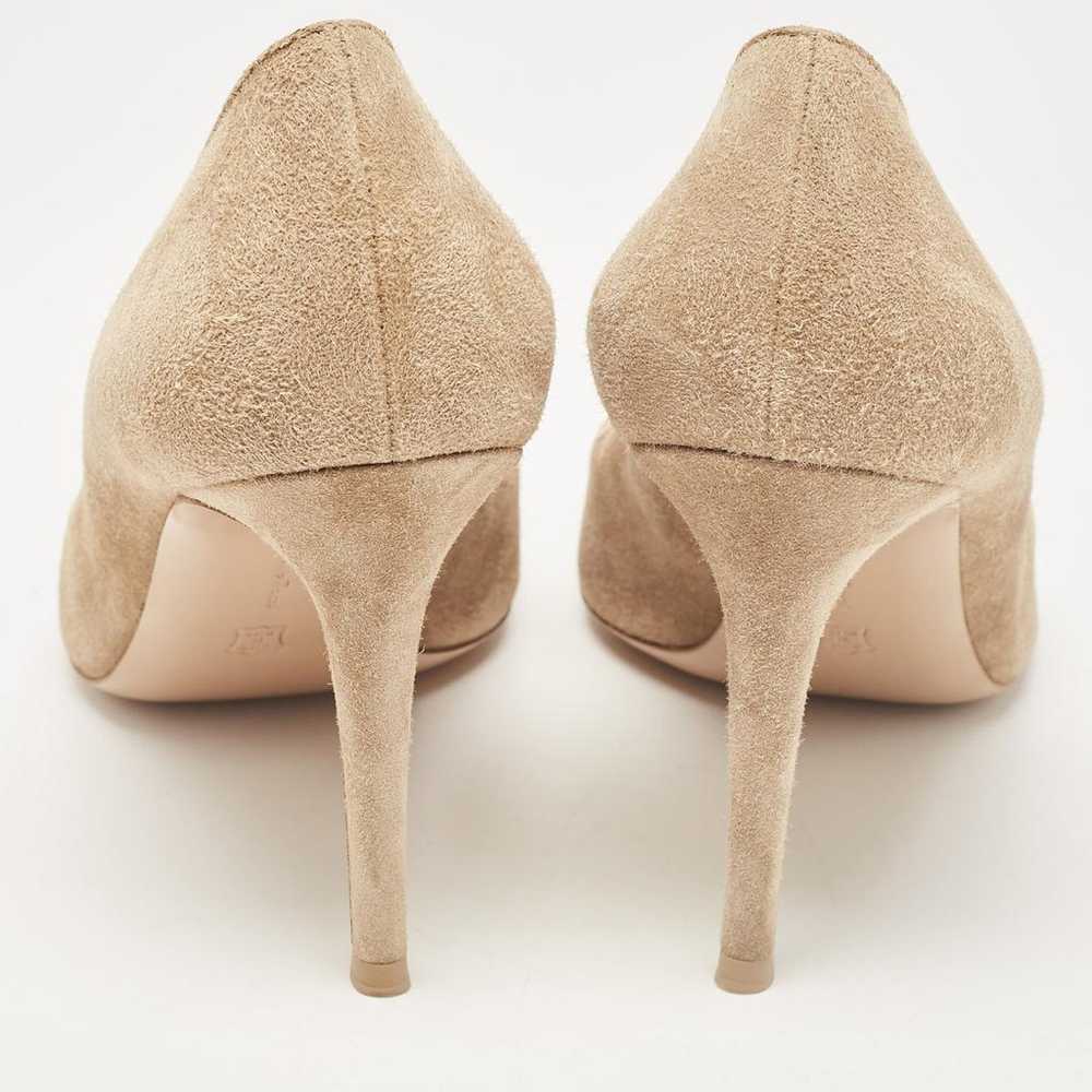 Gianvito Rossi Heels - image 4