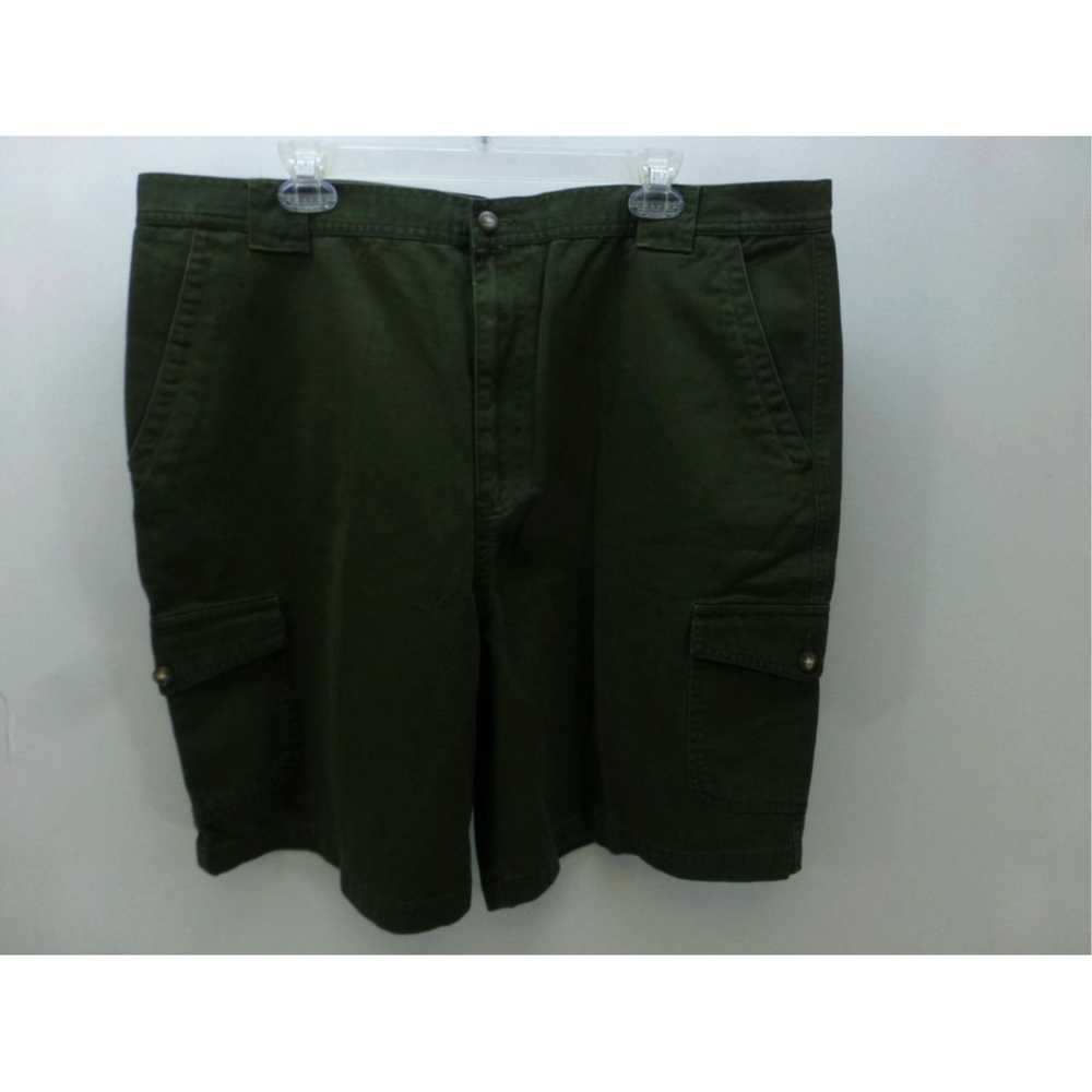 Vintage Consensus Sportswear green Cargo Shorts b… - image 1