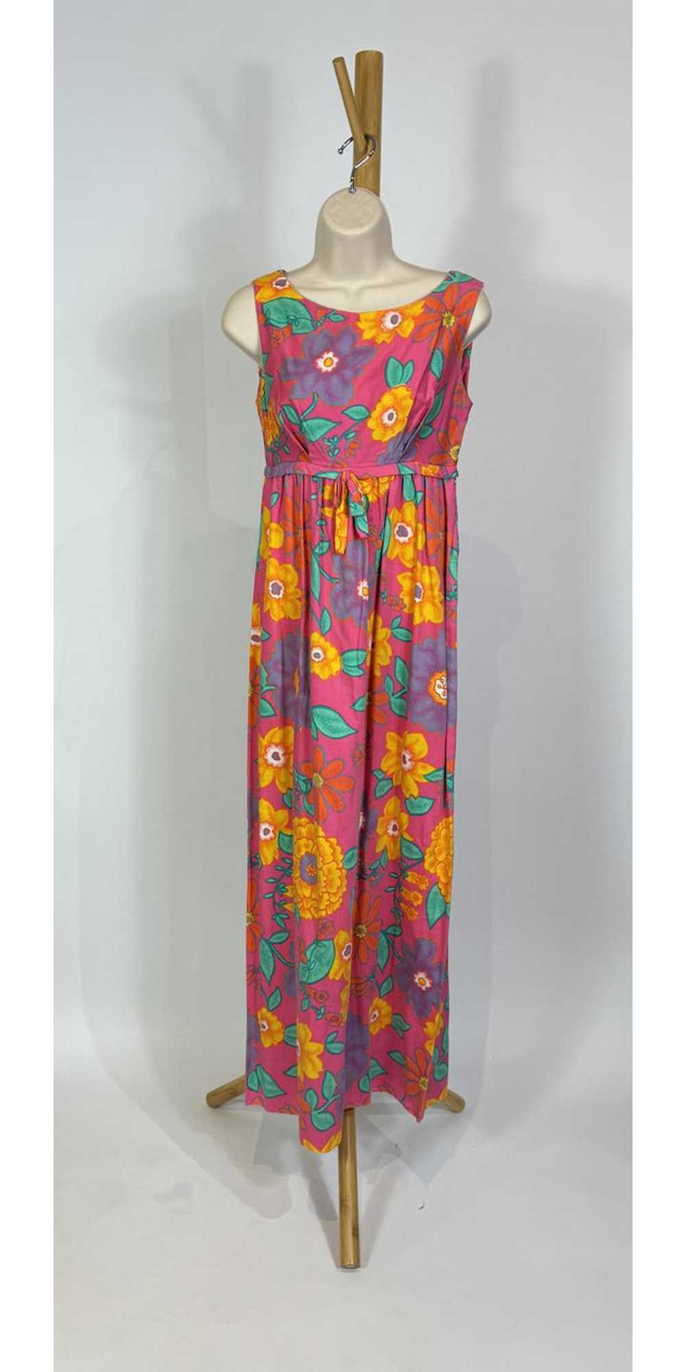 1960s - 1970s Pink Mulitcolor Floral Print Babydo… - image 1