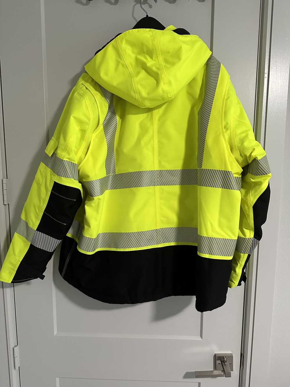 Carhartt HIGH-VISIBILITY WATERPROOF CLASS 3 SHERW… - image 5