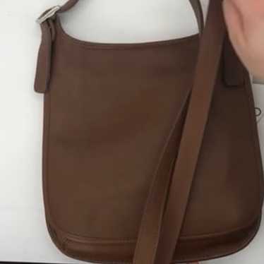 Pre-Loved Vintage COACH Brown Small Hippie Flap - image 1