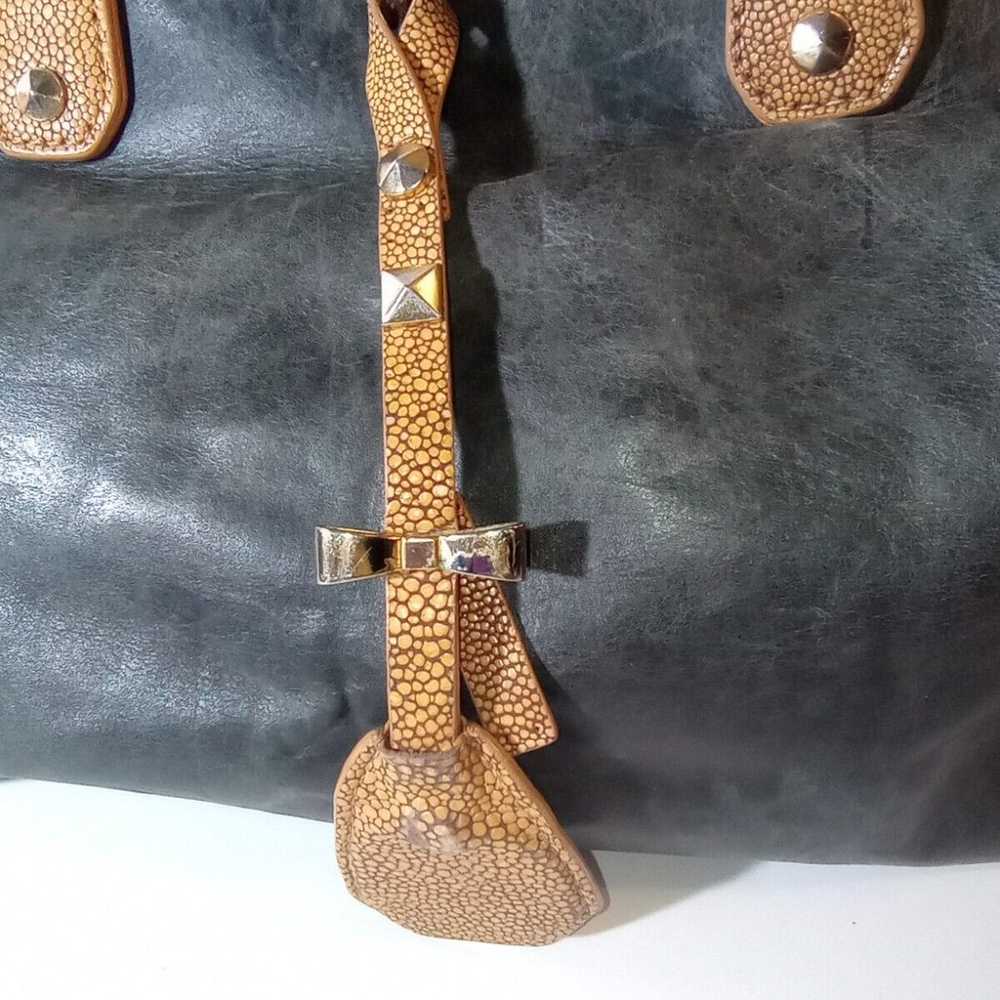 Henri Bendel New York Vintage Leather Hand Bag - image 9