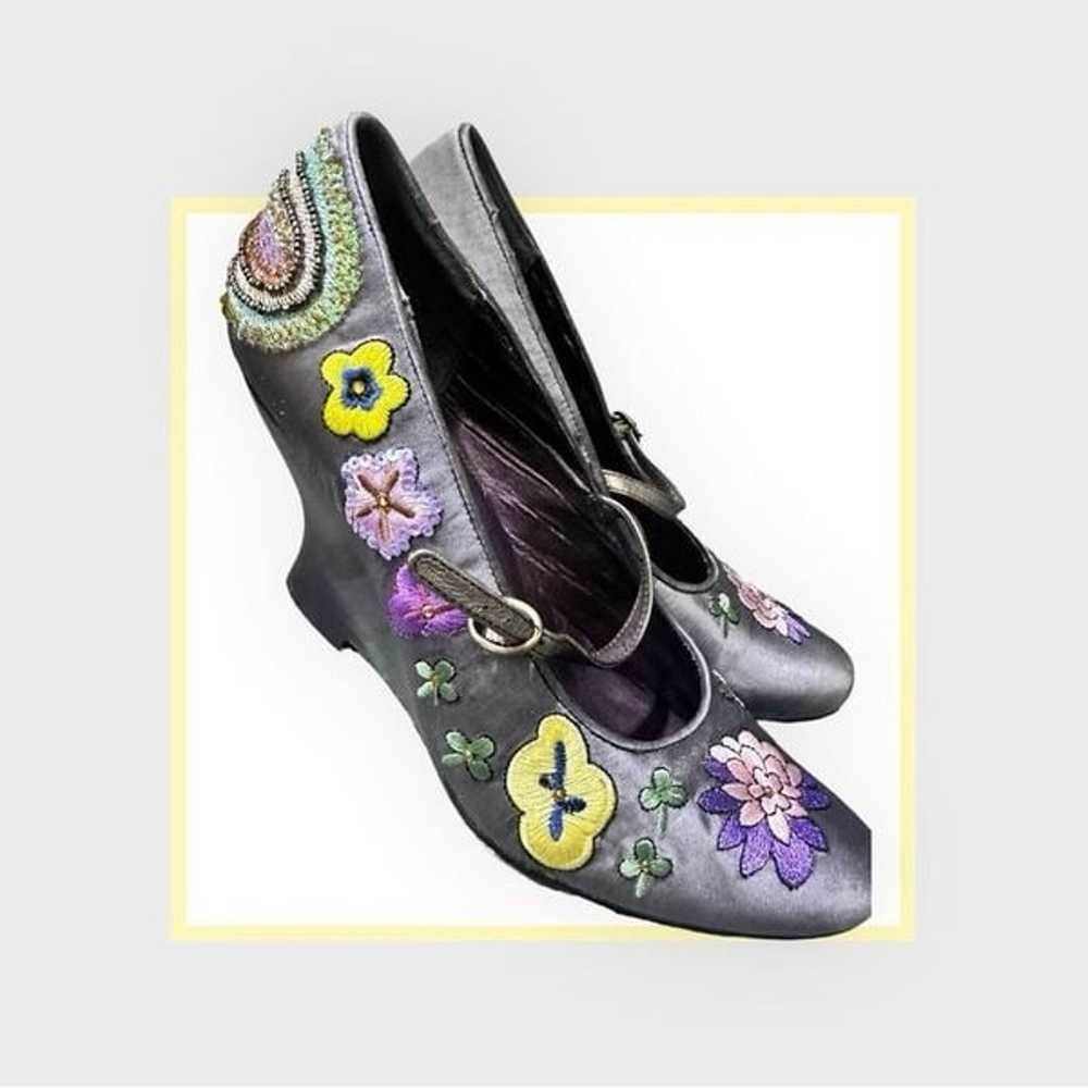 Funky Embellished Gray Satin Wedges 8.5 - image 4