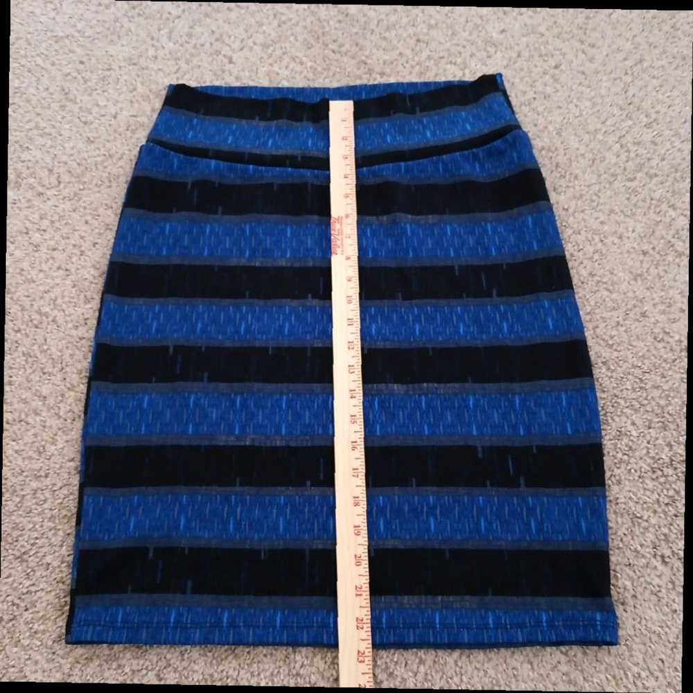 Vintage Knee Length Blue Striped Pencil Style Pul… - image 4