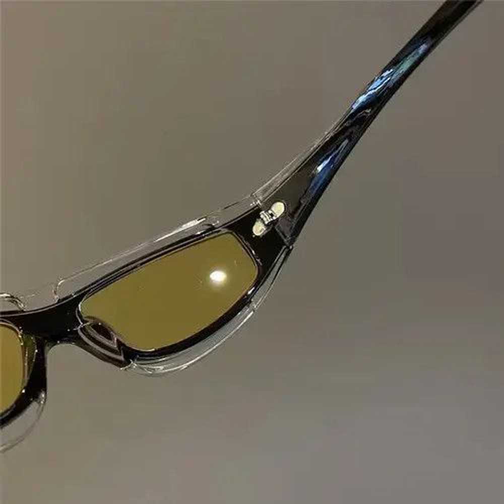 Kurt Cobain Retro punk sunglasses - image 3