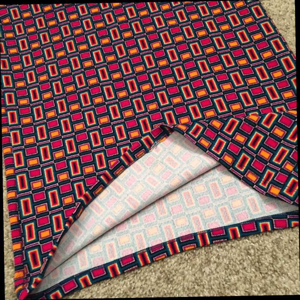 Vintage LuLaRoe New Women Knee Length Large Size … - image 5